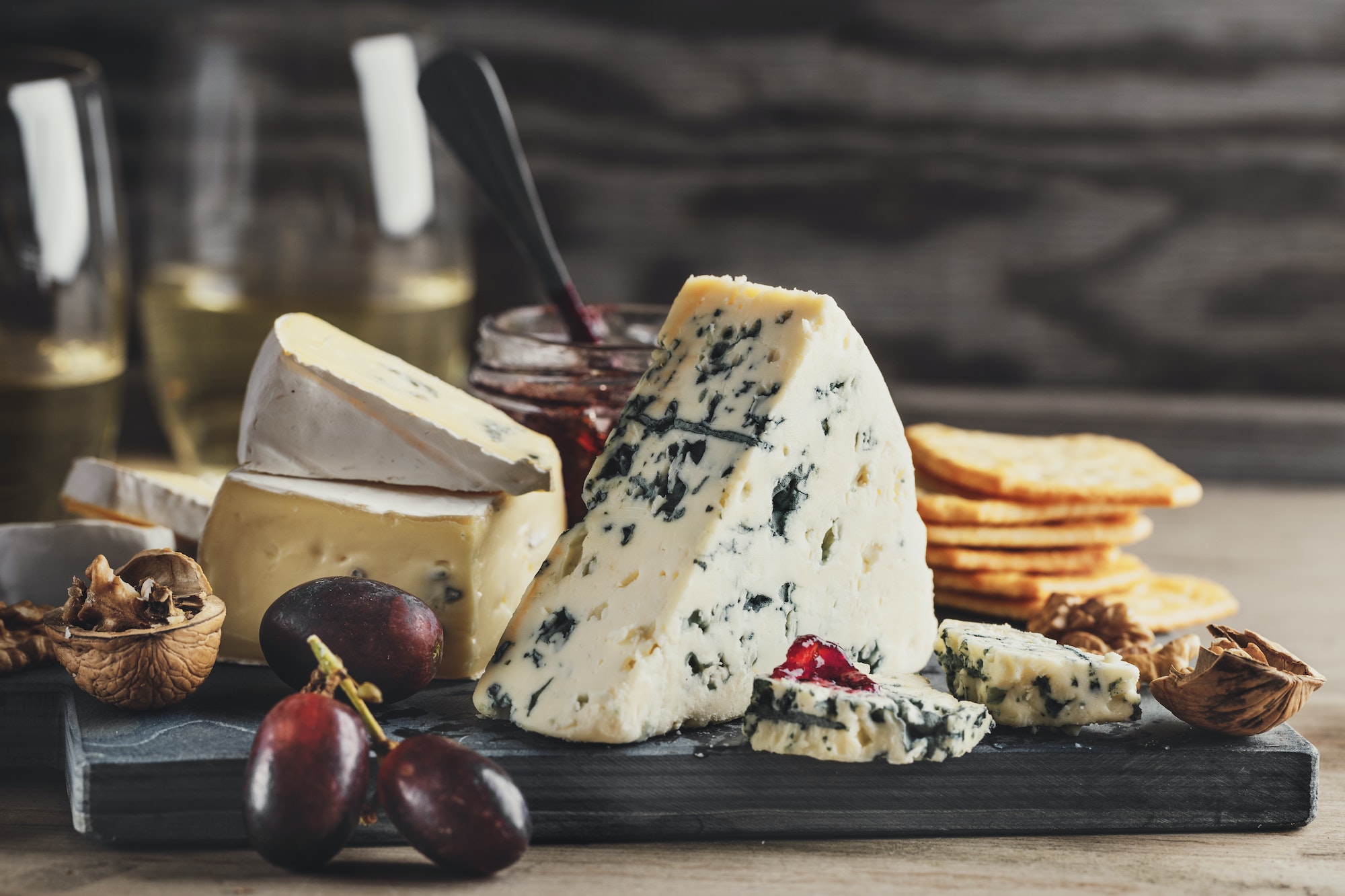 Les restaurants étoilés Michelin pour une dégustation de fromages française exceptionnelle