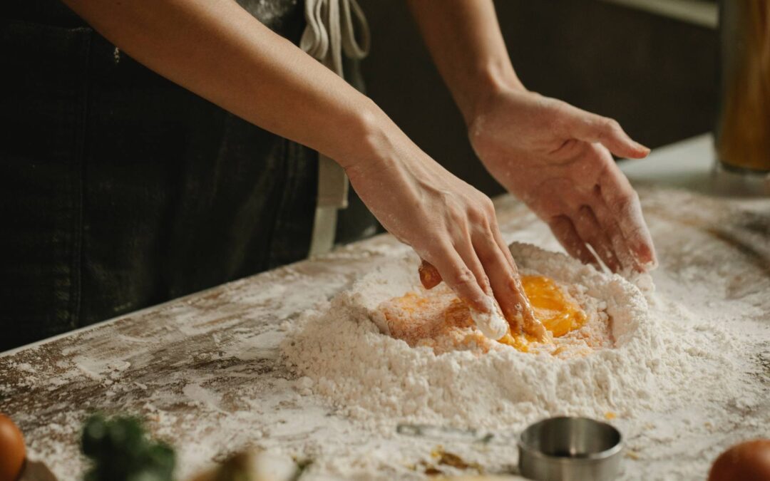 Les accessoires de pâtisserie essentiels pour réussir vos gâteaux